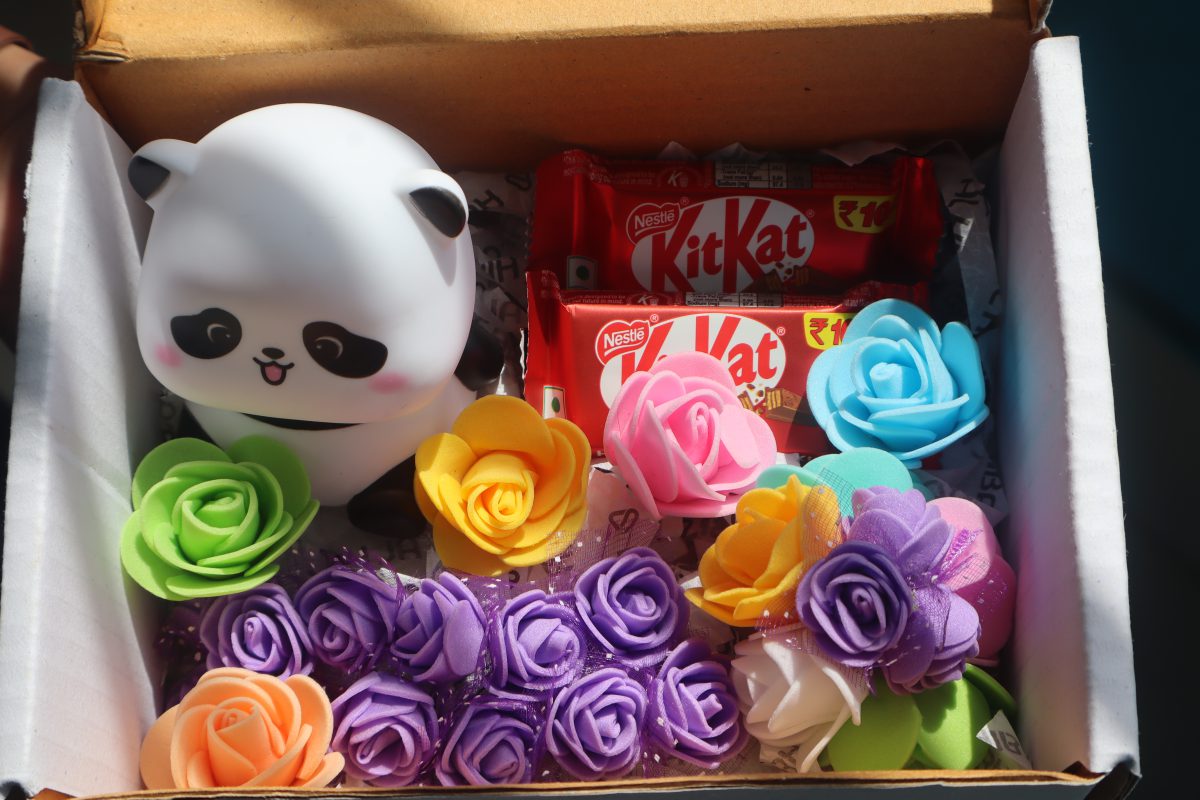 Panda Love Package – With Marble Heart Bracelet - Image 1