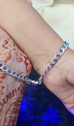 Silver Chain Bracelet – Stylish Couple Edition - Image 4