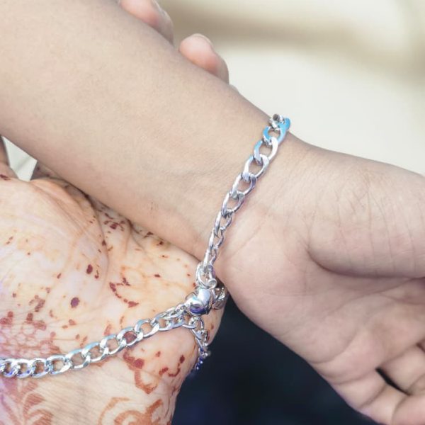Silver Chain Bracelet – Stylish Couple Edition